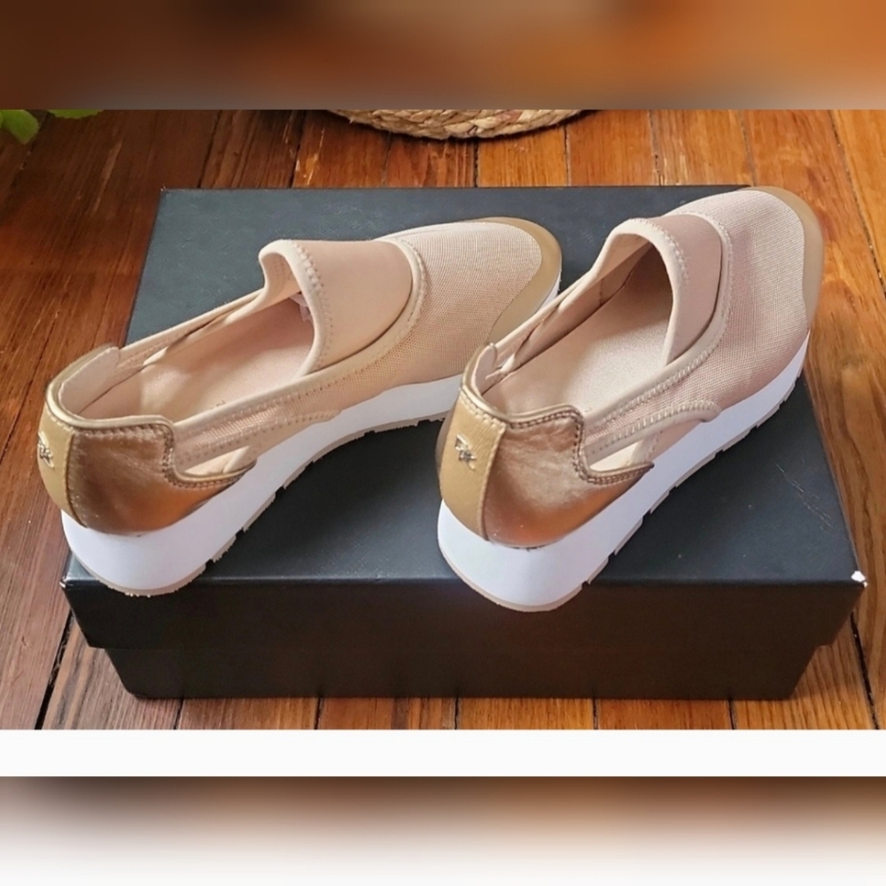 shoe s